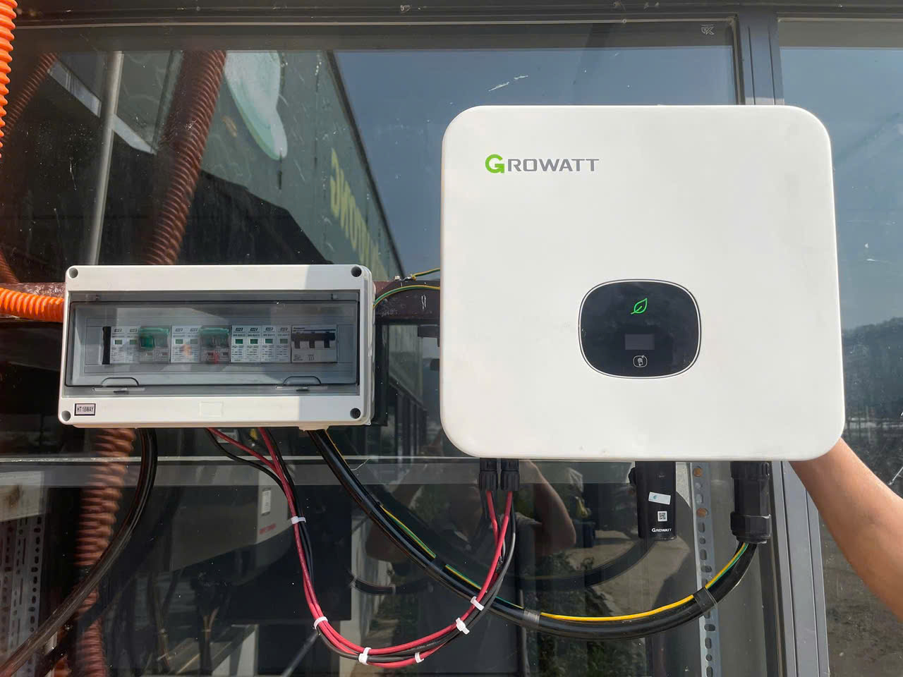Hệ thống 10kw 1pha – Hòa lưới bám tải